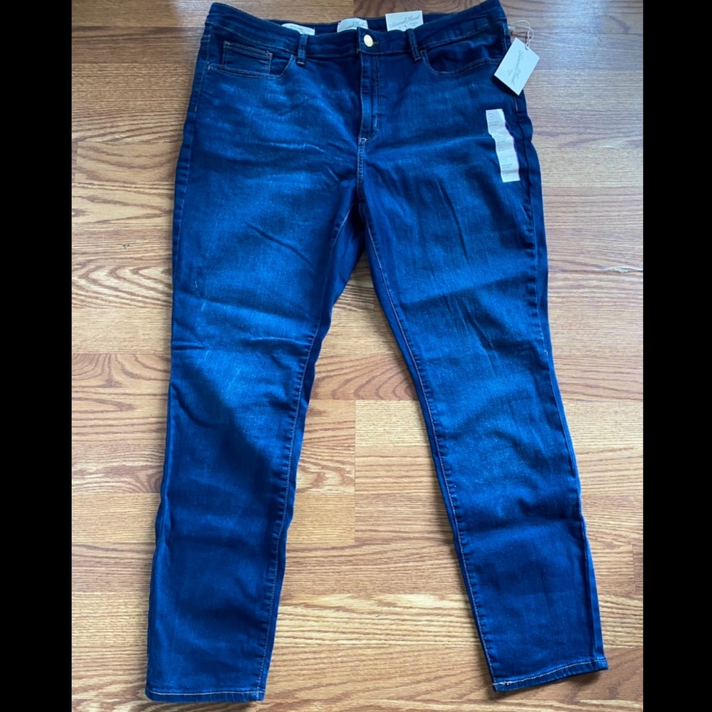 Universal Thread Women's Skinny Jeans - Dark Blue